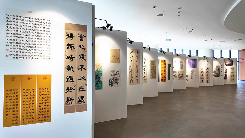 ���еڶ�������������Ʒչ���׽������鷨СƷչ��Ļ